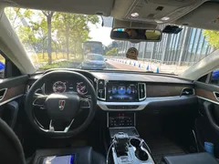 Hongqi HS7