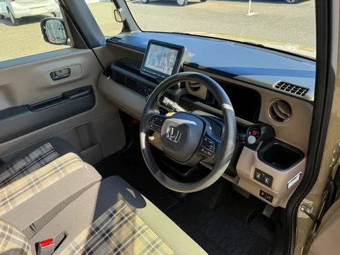 Honda N-BOX Joy