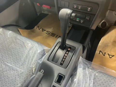 Nissan Clipper Truck