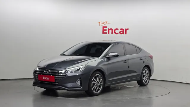 Hyundai Elantra (Avante)