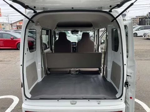Nissan Clipper