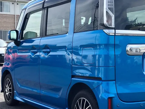 Suzuki Spacia