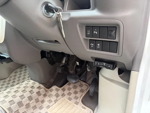 Nissan Clipper
