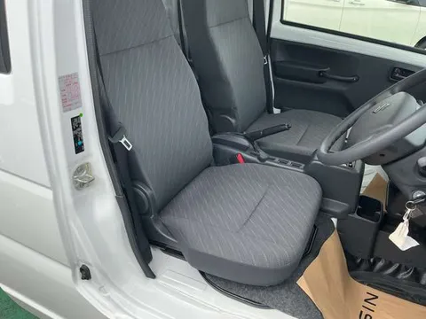 Suzuki Carry