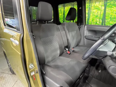 Toyota Pixis Mega