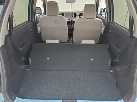 Daihatsu Mira Tocot