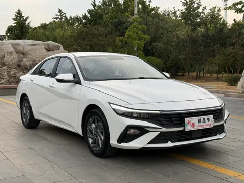 Hyundai Elantra (Avante)