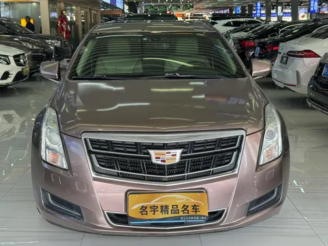 Cadillac XTS
