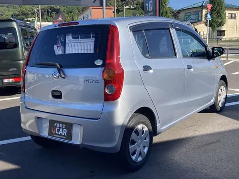 Daihatsu Mira