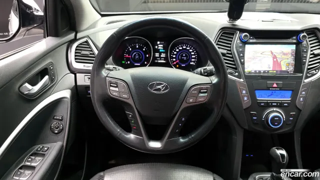 Hyundai Grand Santa Fe (Maxcruz)