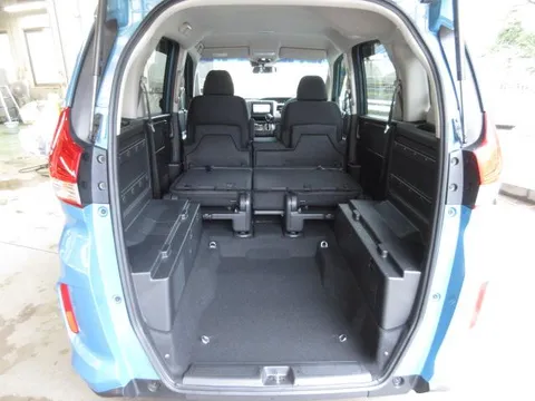 Honda Freed Plus