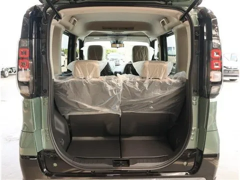Mitsubishi Delica Mini