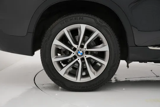 BMW BMW