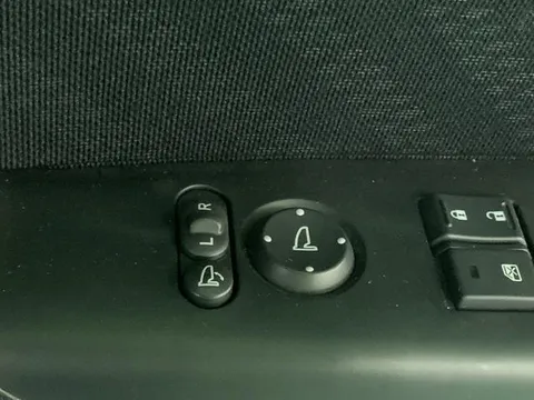 Honda N-BOX Plus