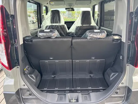 Suzuki Spacia Gear