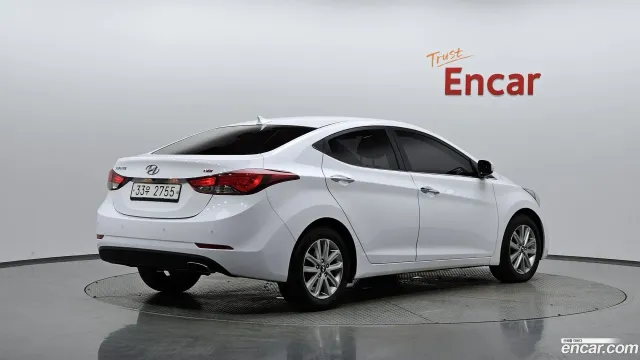 Hyundai Elantra (Avante)
