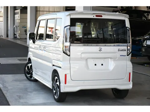 Suzuki Spacia Custom