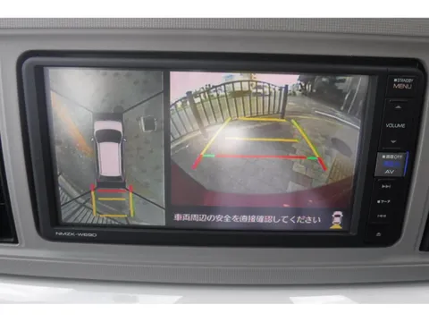 Daihatsu Mira Tocot