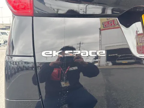 Mitsubishi eK Space