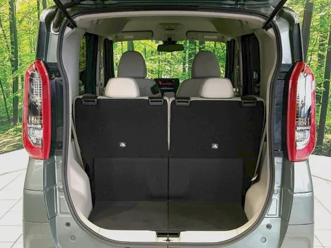 Mitsubishi eK Space