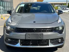 Lynk & Co Lynk & Co 02