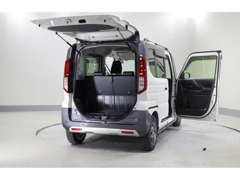 Suzuki Spacia Gear