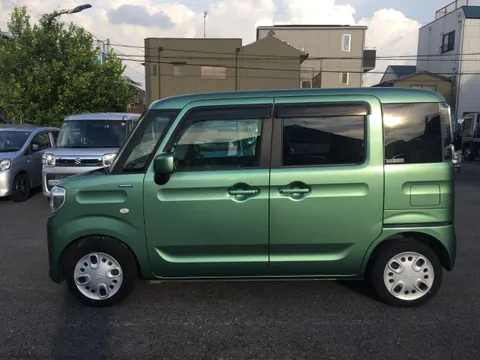 Suzuki Spacia