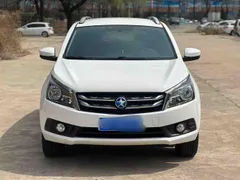 Venucia T70