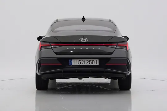 Hyundai Elantra (Avante)