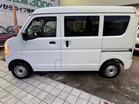 Nissan Clipper