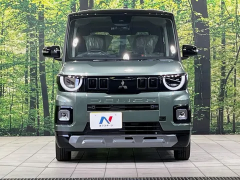 Mitsubishi Delica Mini