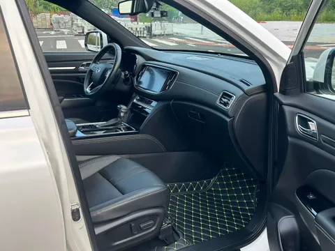 Gac GS8