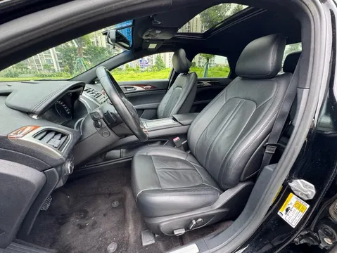Lincoln MKZ