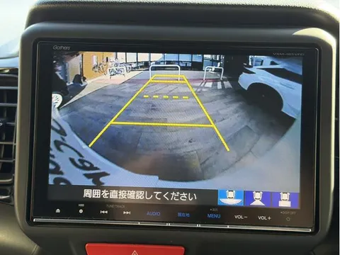 Honda N-BOX Slash