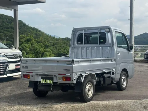 Toyota Pixis Truck