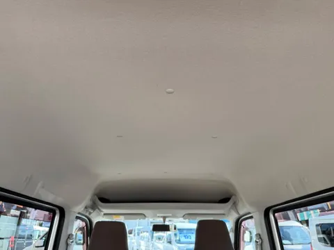 Mitsubishi Minicab Van