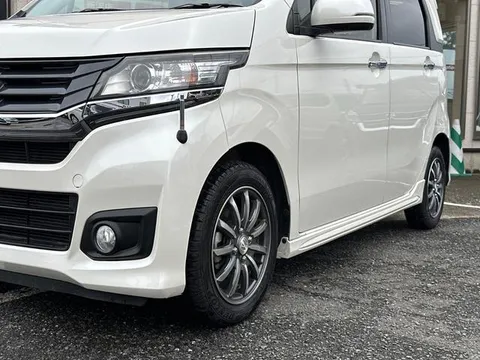 Honda N-WGN Custom