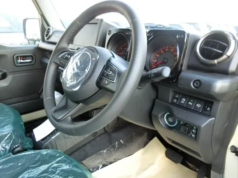 Suzuki Jimny Nomade