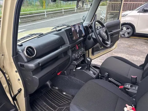 Suzuki Jimny Nomade