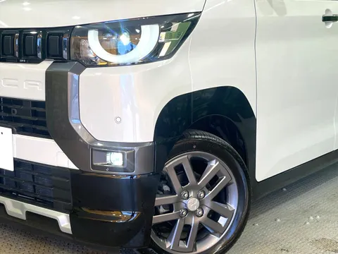 Mitsubishi Delica Mini