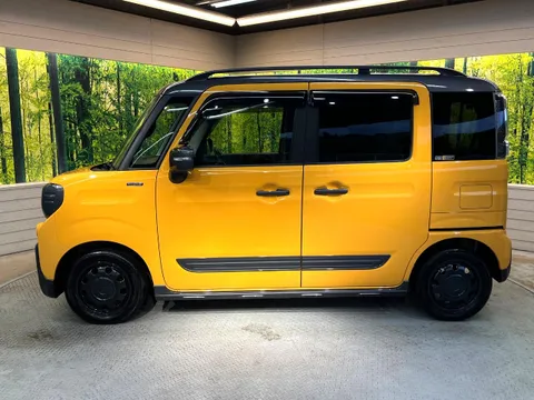 Suzuki Spacia Gear
