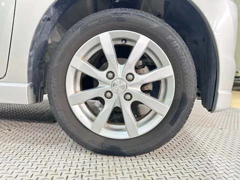 Mazda Flair
