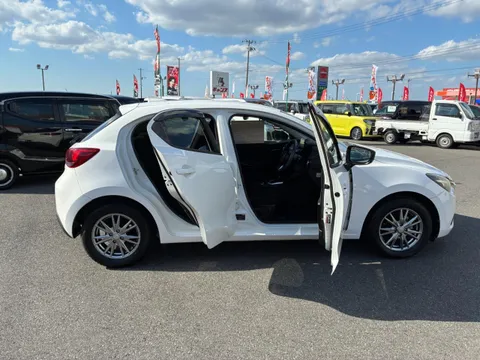 Mazda Mazda2 (Demio)