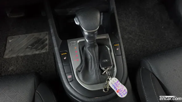Kia Cerato (K3)