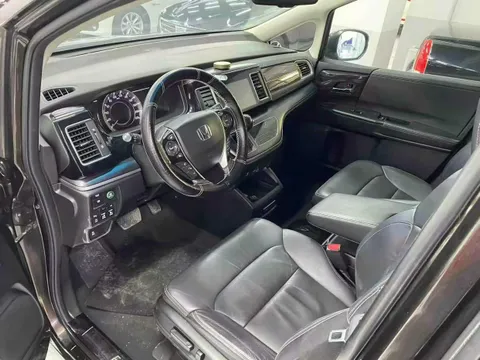 Honda Elysion
