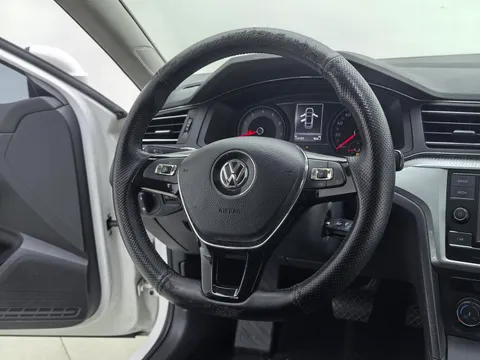 Volkswagen Lamando