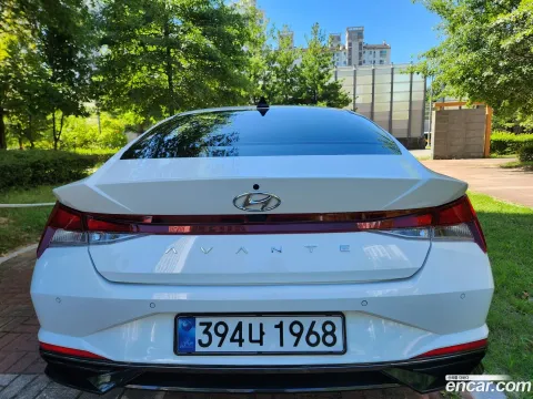 Hyundai Elantra (Avante)