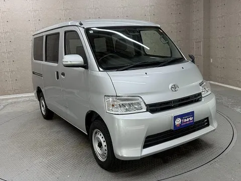 Toyota TownAce Van