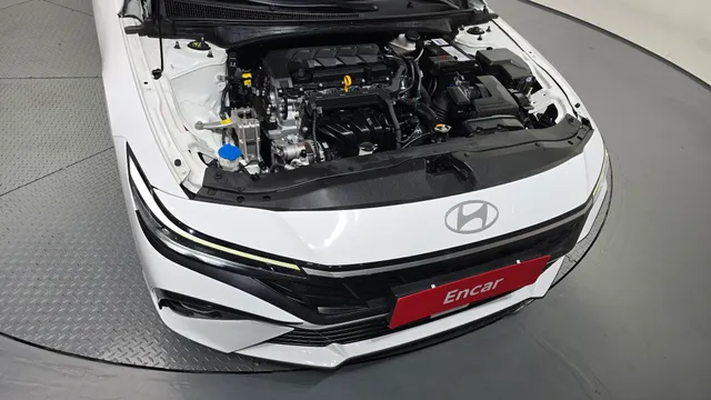 Hyundai Elantra (Avante)