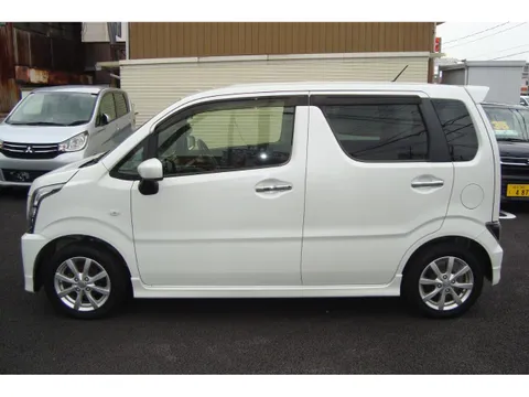 Suzuki Wagon R Stingray